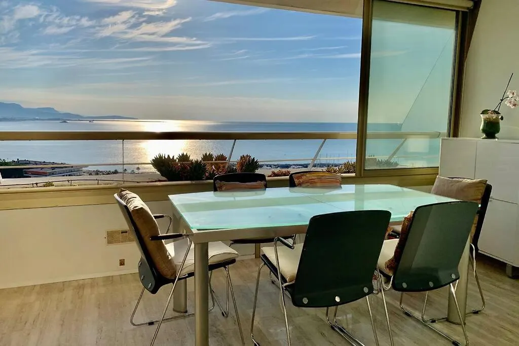Sea View Luxury Apartment Villeneuve-Loubet