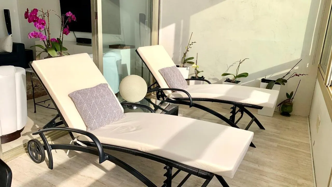 Sea View Luxury Apartment Villeneuve-Loubet