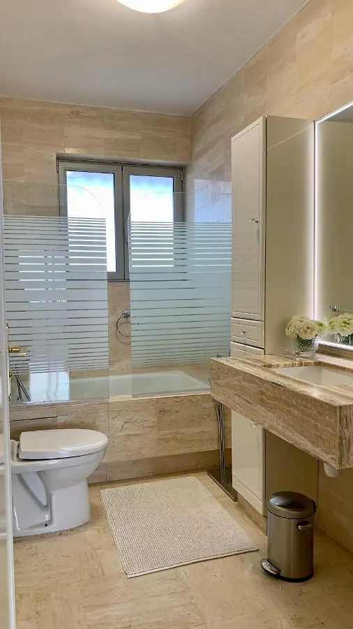 Sea View Luxury Apartment Villeneuve-Loubet